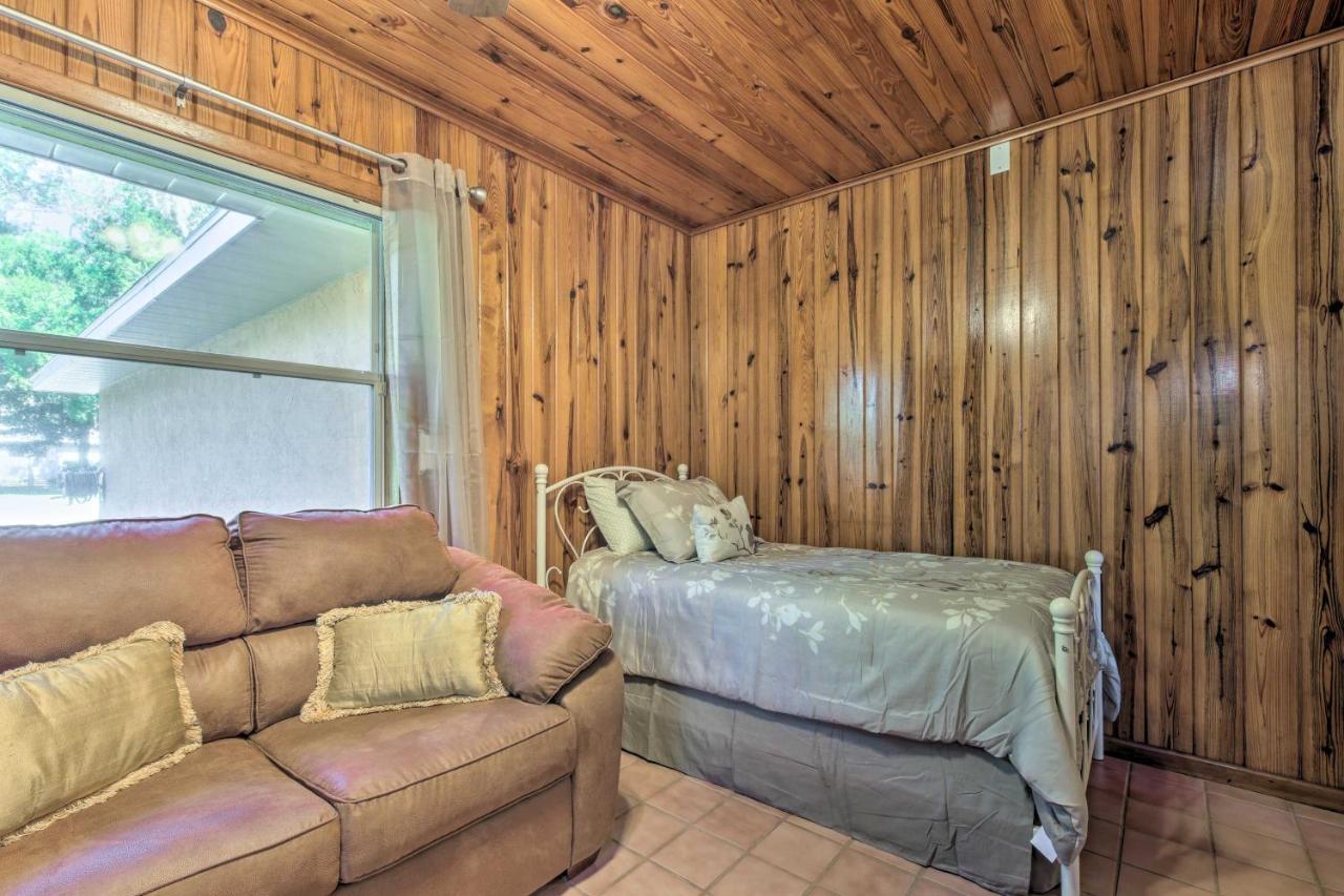 Rainbow River Oasis With Kayaks And Furnished Sunroom! Dunnellon Bagian luar foto